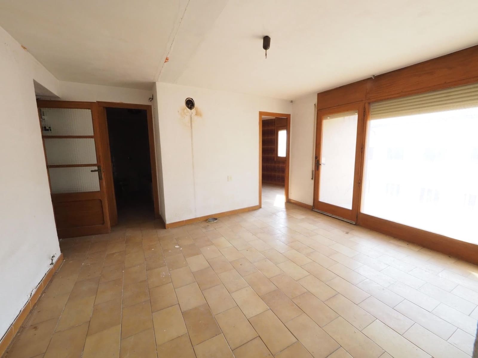 11 chambre Maison de Ville à vendre à Gironella avec garage - 99 000 € (Ref: 9908353)
