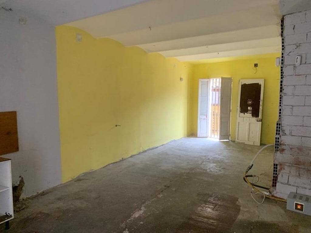 3 soverom Leilighet til salgs i Monistrol de Montserrat - € 56 910 (Ref: 9908355)