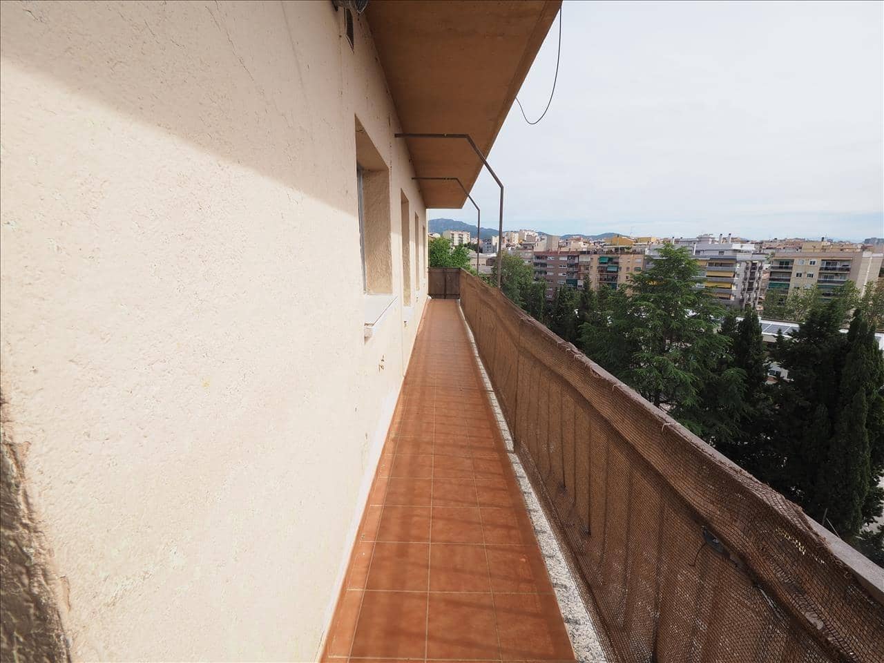 3 Zimmer Wohnung zu verkaufen in Terrassa - 120.000 € (Ref: 9908356)