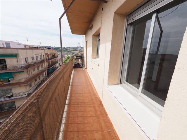3 Zimmer Wohnung zu verkaufen in Terrassa - 120.000 € (Ref: 9908356)