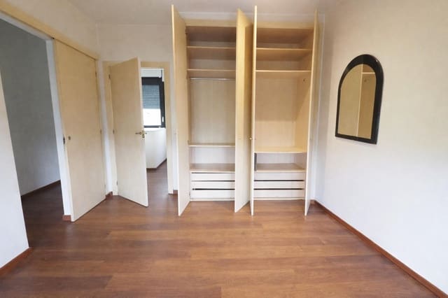 4 soverom Villa til salgs i Cabrils med svømmebasseng garasje - € 720 000 (Ref: 9908357)