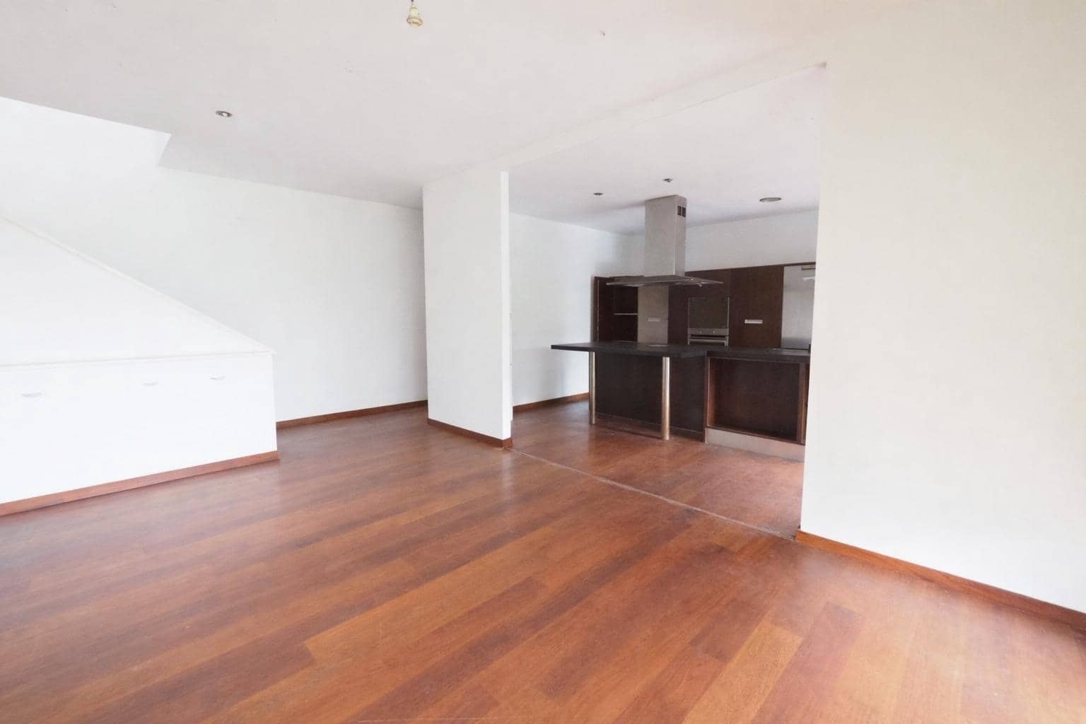 4 soverom Villa til salgs i Cabrils med svømmebasseng garasje - € 720 000 (Ref: 9908357)