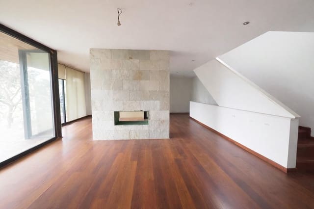 4 soverom Villa til salgs i Cabrils med svømmebasseng garasje - € 720 000 (Ref: 9908357)
