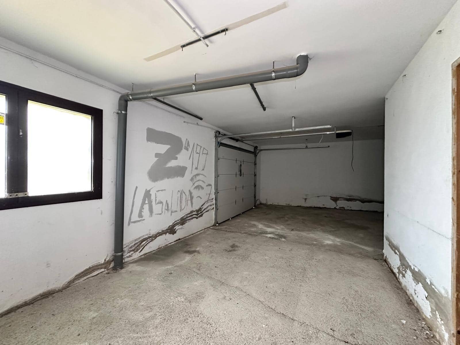 4 slaapkamer Villa te koop in Bescano met garage - € 240.000 (Ref: 9908358)
