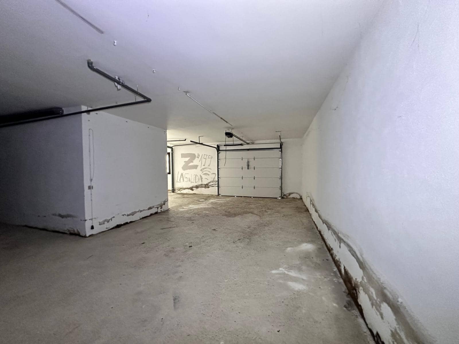 4 slaapkamer Villa te koop in Bescano met garage - € 240.000 (Ref: 9908358)