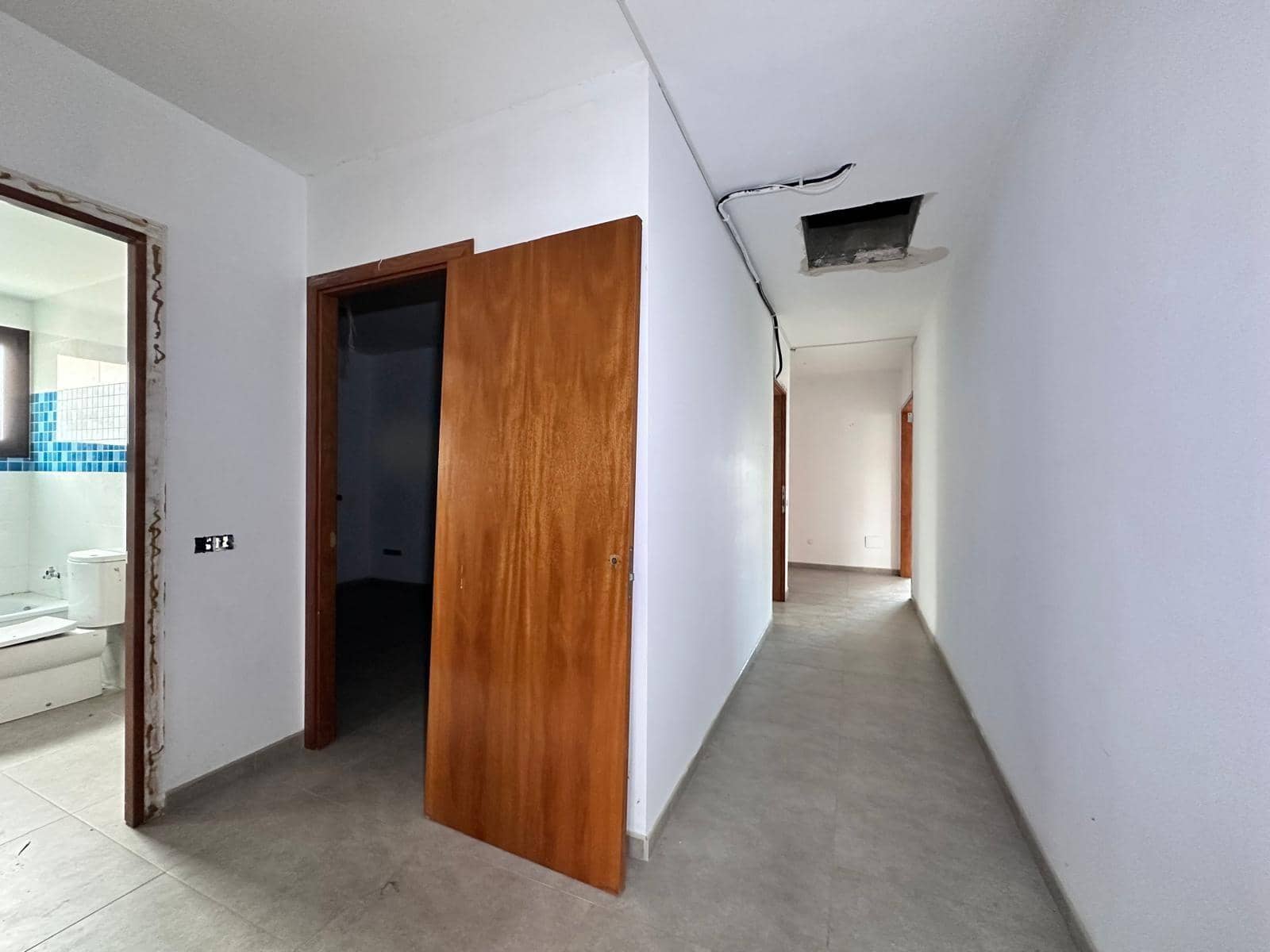 4 slaapkamer Villa te koop in Bescano met garage - € 240.000 (Ref: 9908358)