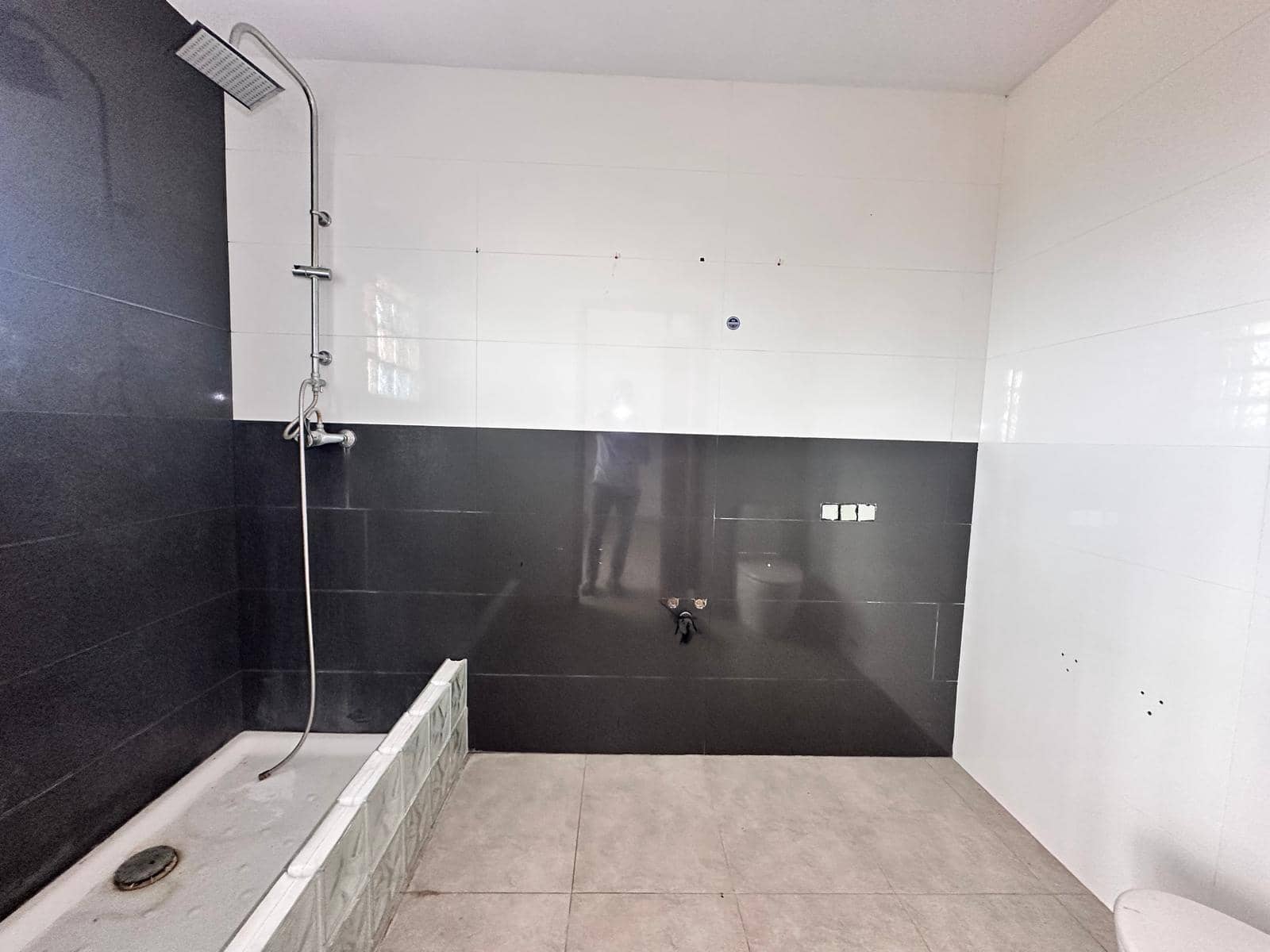 4 slaapkamer Villa te koop in Bescano met garage - € 240.000 (Ref: 9908358)