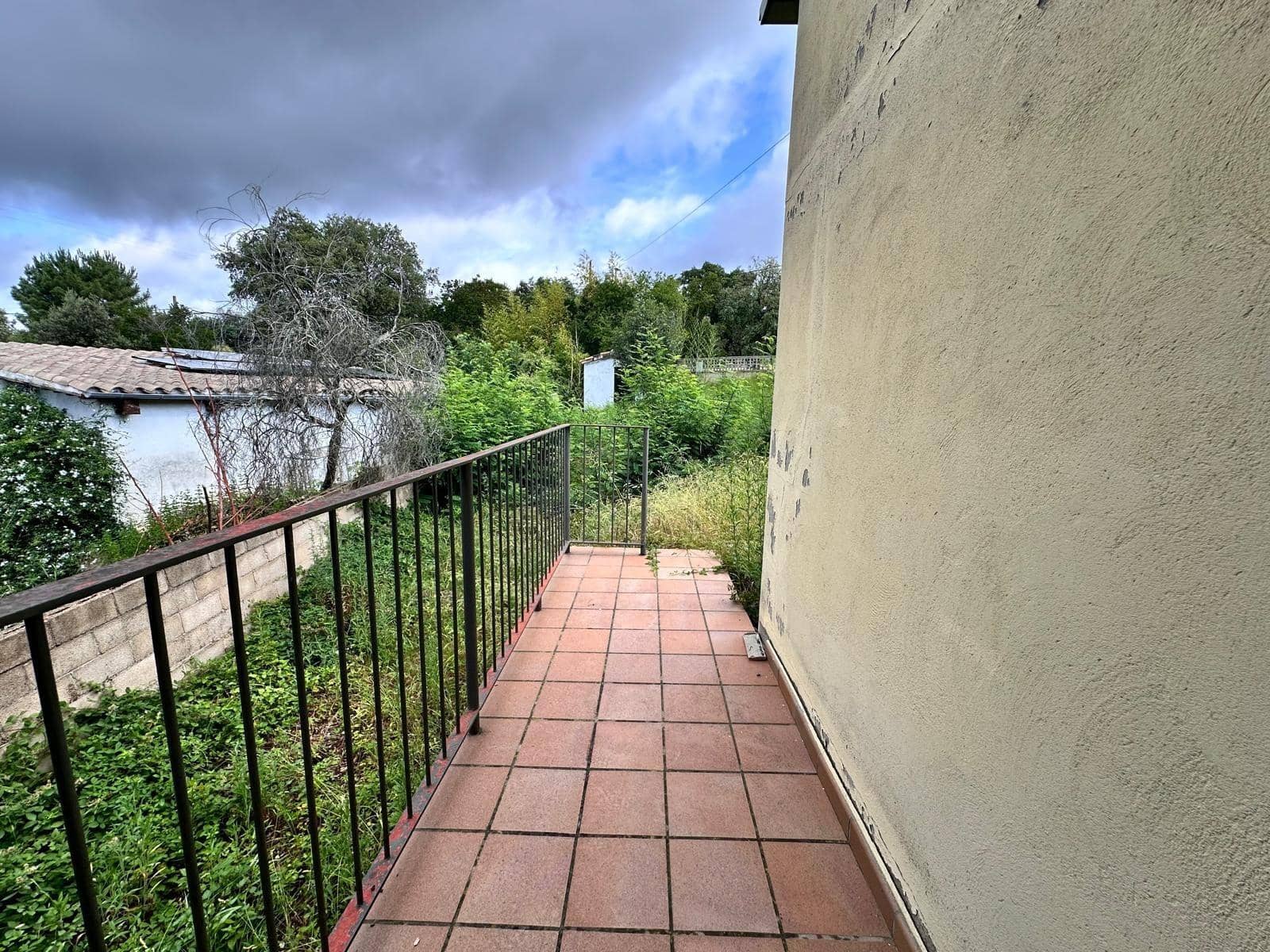 4 slaapkamer Villa te koop in Bescano met garage - € 240.000 (Ref: 9908358)