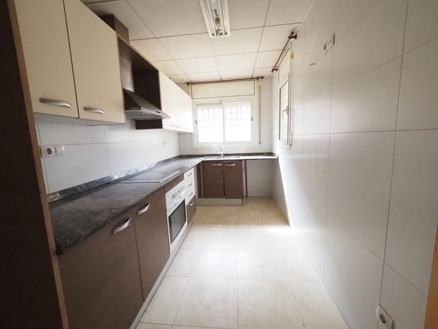 3 camera da letto Villetta a Schiera in vendita in Santa Oliva con garage - 189.000 € (Rif: 9908359)