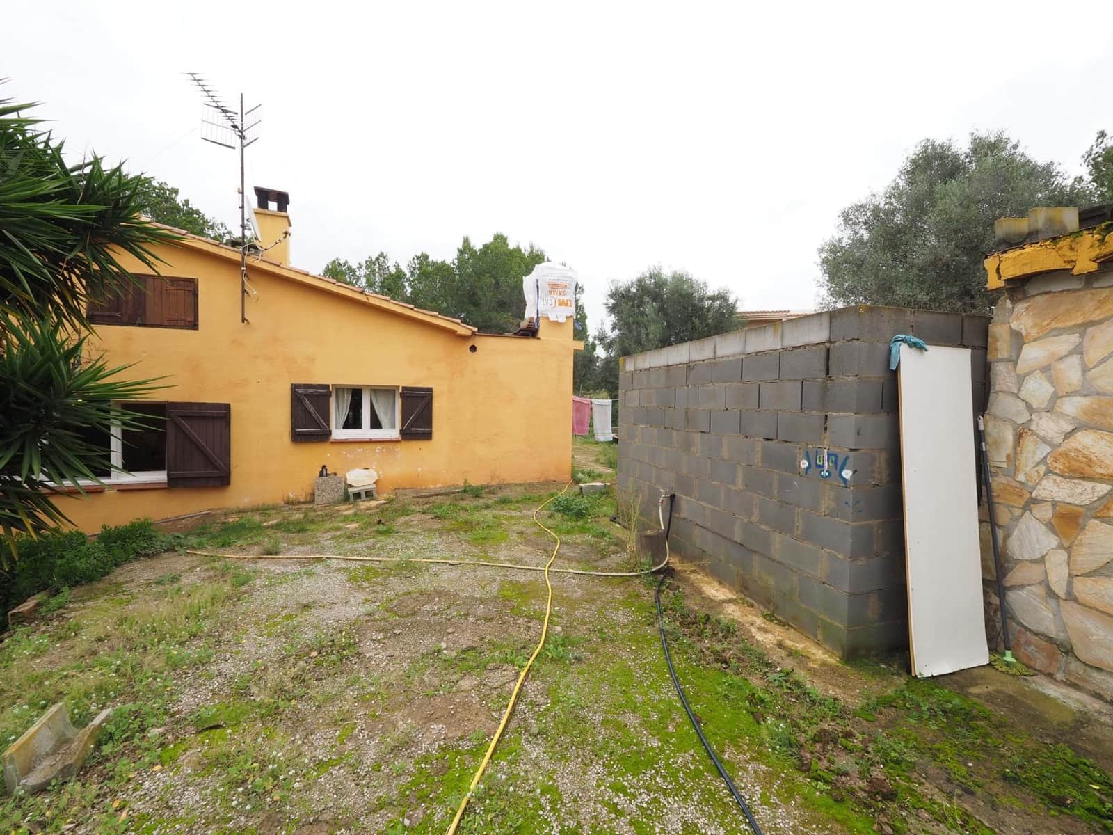 3 makuuhuone Huvila myytävänä paikassa Olivella - 219 000 € (Ref: 9908360)