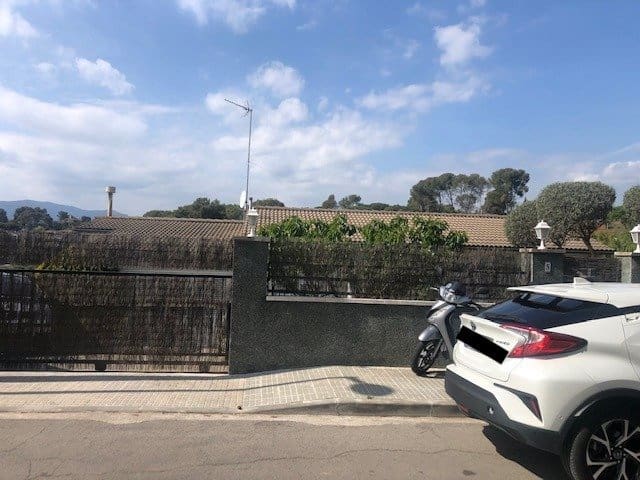 4 camera da letto Villa in vendita in Lliçà de Vall con piscina garage - 259.000 € (Rif: 9908371)