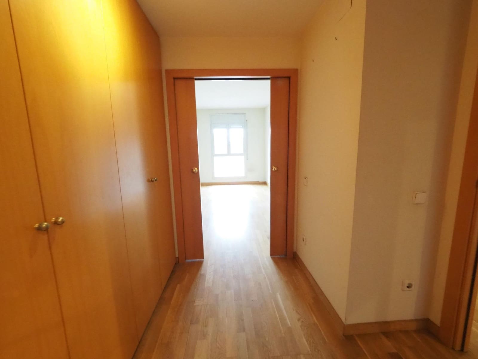 2 Zimmer Wohnung zu verkaufen in Cerdanyola del Valles mit Garage - 155.000 € (Ref: 9908373)