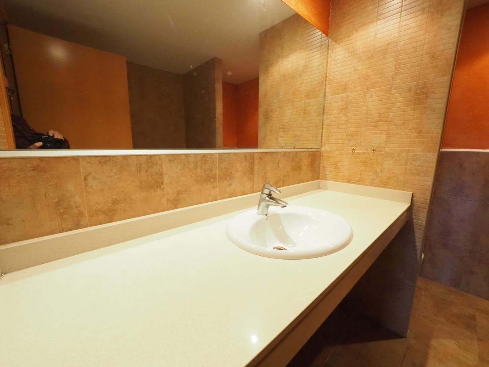 2 Zimmer Wohnung zu verkaufen in Cerdanyola del Valles mit Garage - 155.000 € (Ref: 9908373)