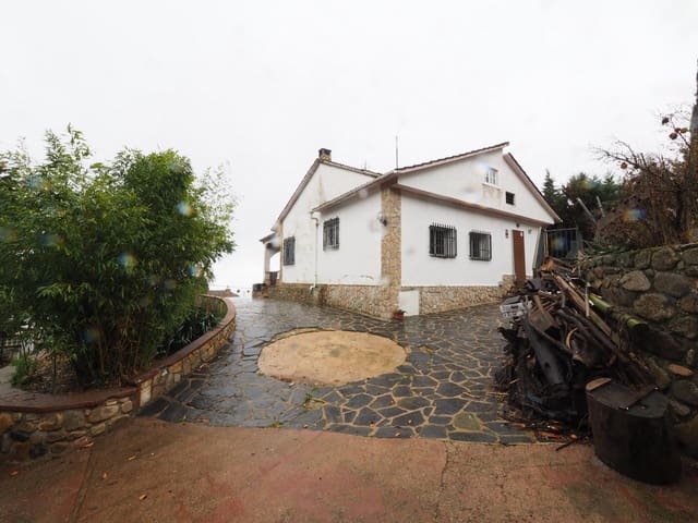 2 soverom Villa til salgs i Tordera med svømmebasseng - € 126 000 (Ref: 9908375)