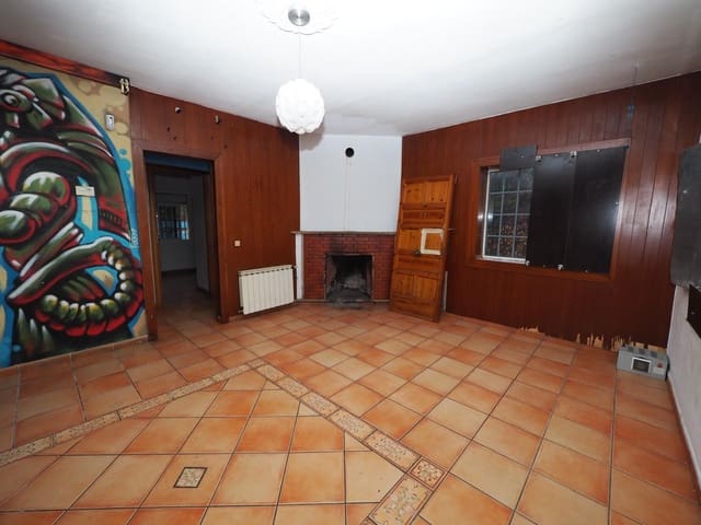 2 soverom Villa til salgs i Tordera med svømmebasseng - € 126 000 (Ref: 9908375)