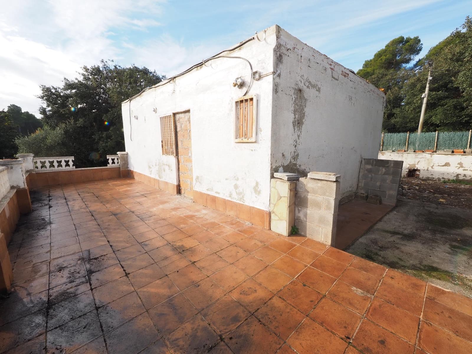 Chalet de 3 habitaciones en La Torre de Claramunt en venta - 79.000 € (Ref: 9908380)