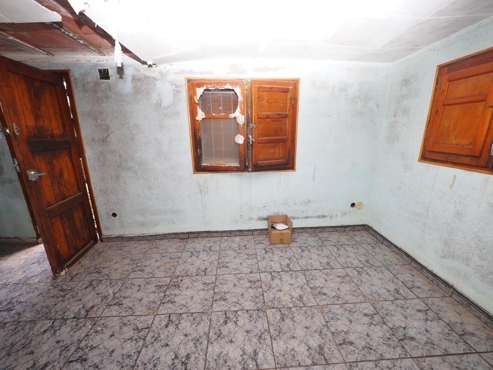 Chalet de 3 habitaciones en La Torre de Claramunt en venta - 79.000 € (Ref: 9908380)