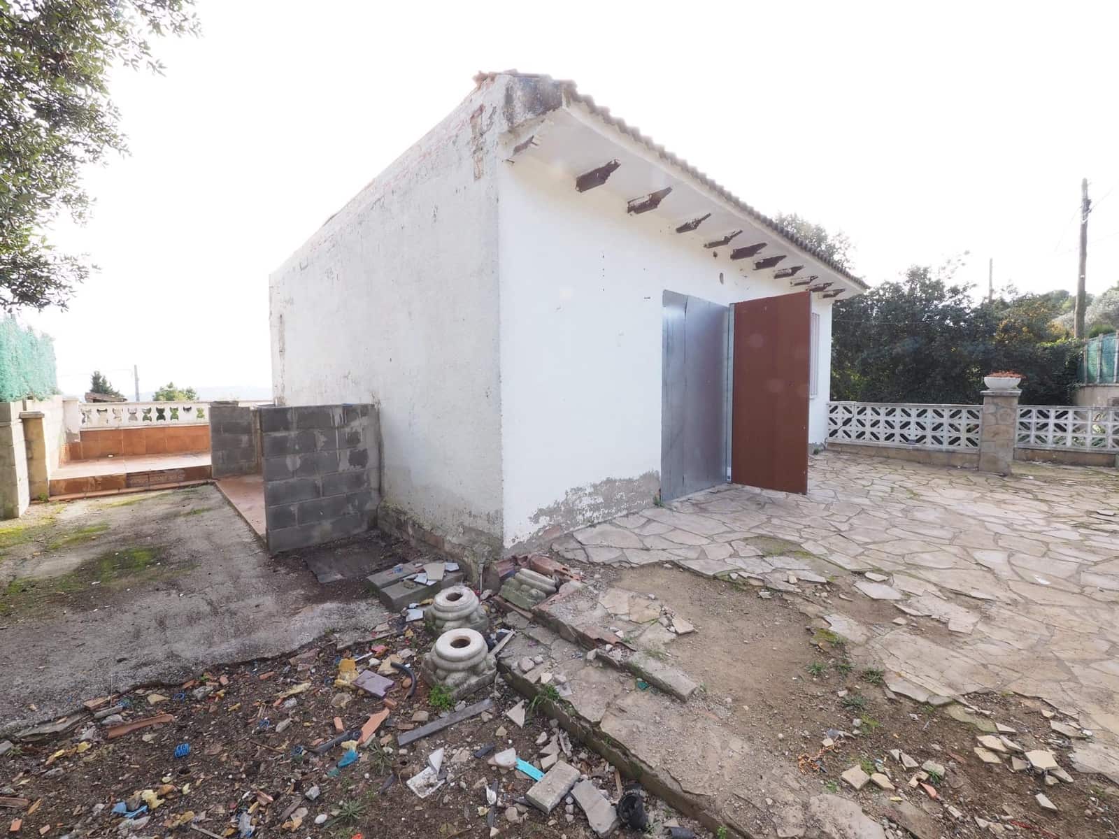 Chalet de 3 habitaciones en La Torre de Claramunt en venta - 79.000 € (Ref: 9908380)