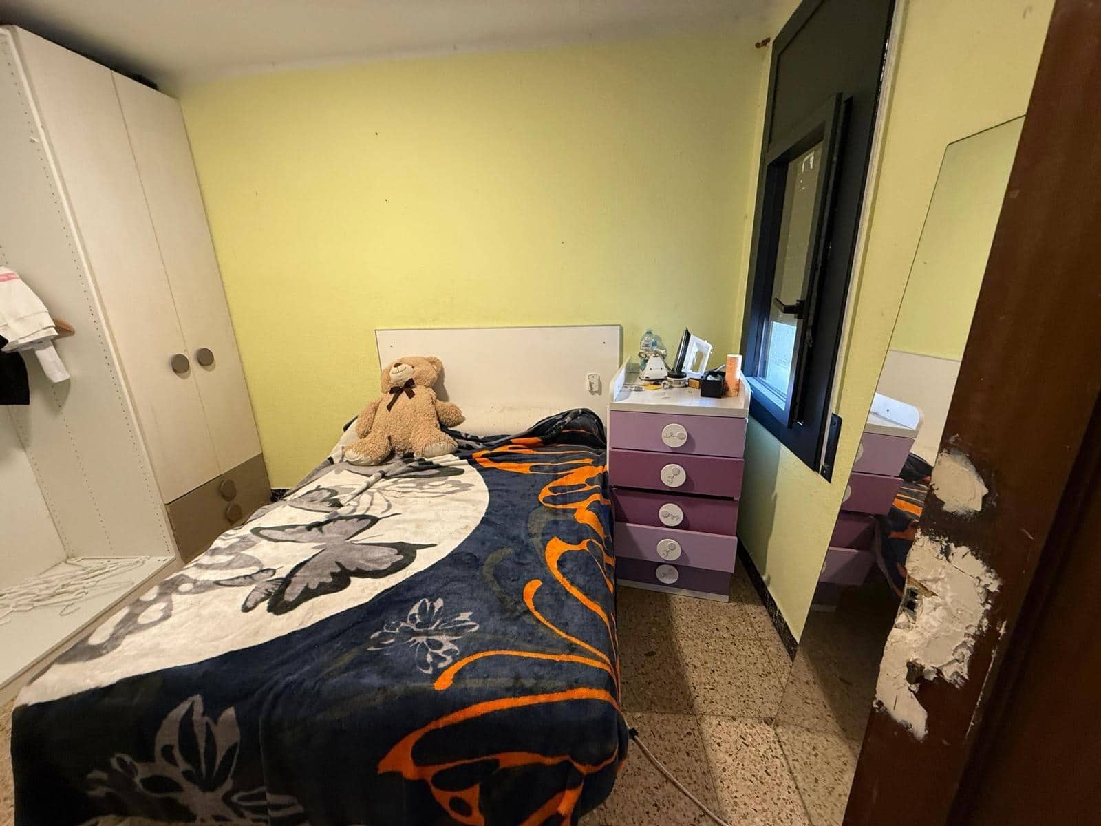 4 Zimmer Wohnung zu verkaufen in Barcelona Stadt - 166.500 € (Ref: 9908384)