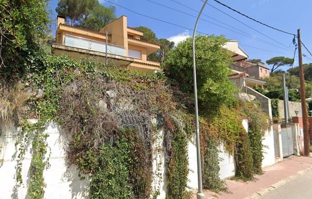 4 camera da letto Villa in vendita in Dosrius con garage - 263.700 € (Rif: 9908387)