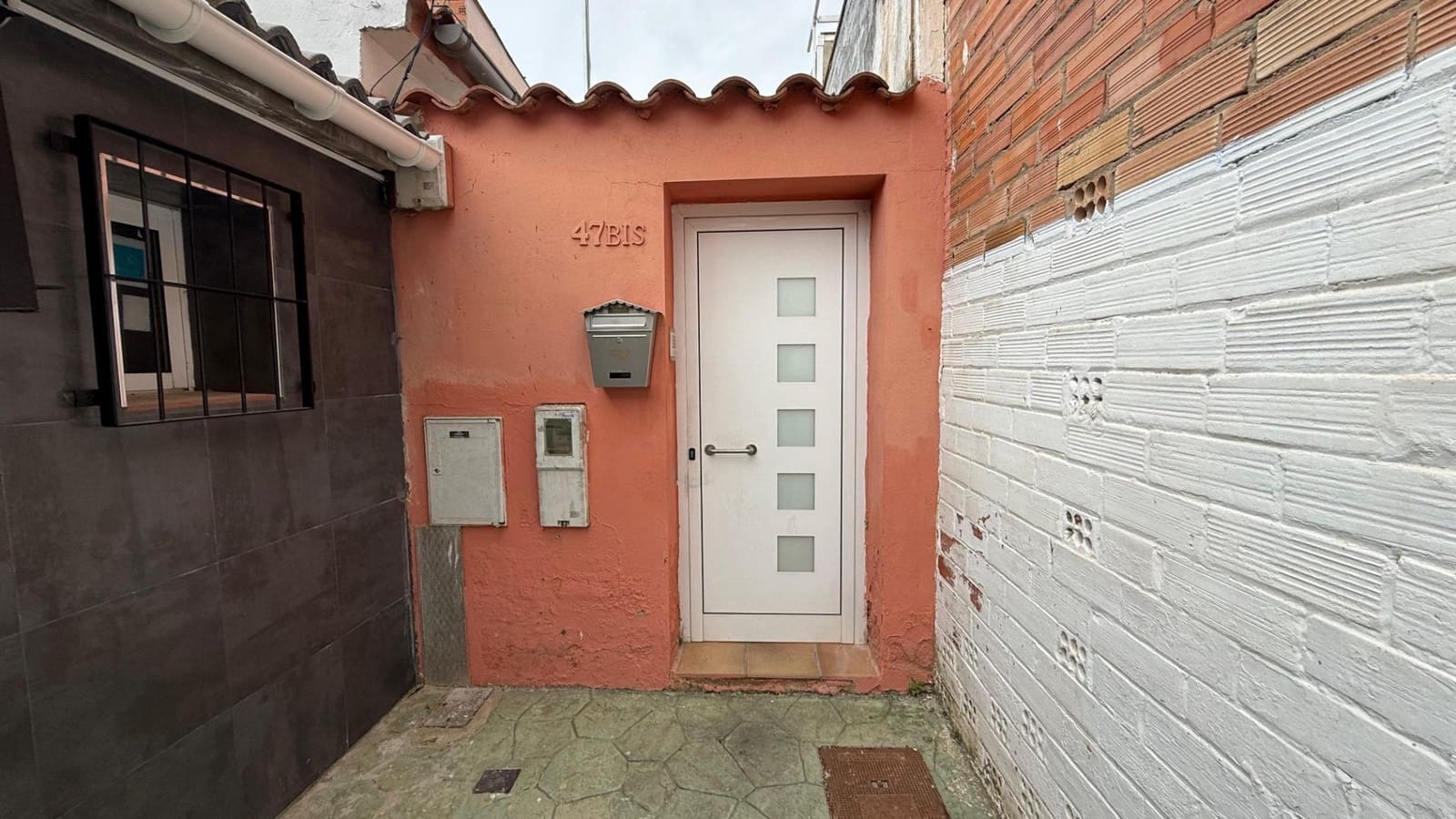 Chalet de 3 habitaciones en Santa Margarida de Montbui en venta - 49.000 € (Ref: 9908390)