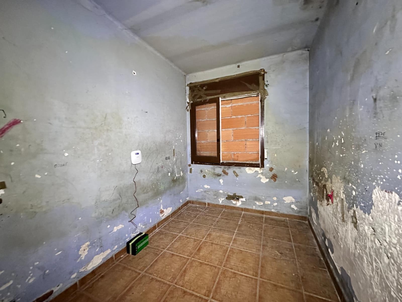 Chalet de 3 habitaciones en Sant Salvador de Guardiola en venta - 105.000 € (Ref: 9908394)