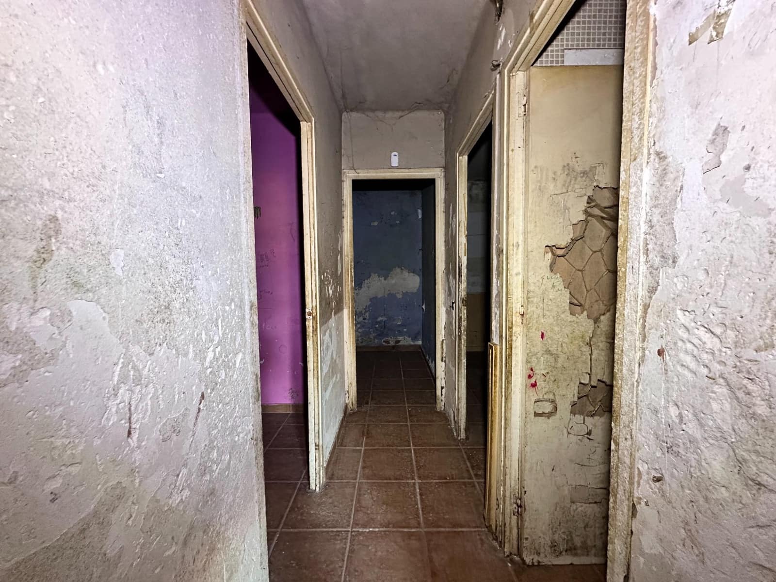 Chalet de 3 habitaciones en Sant Salvador de Guardiola en venta - 105.000 € (Ref: 9908394)