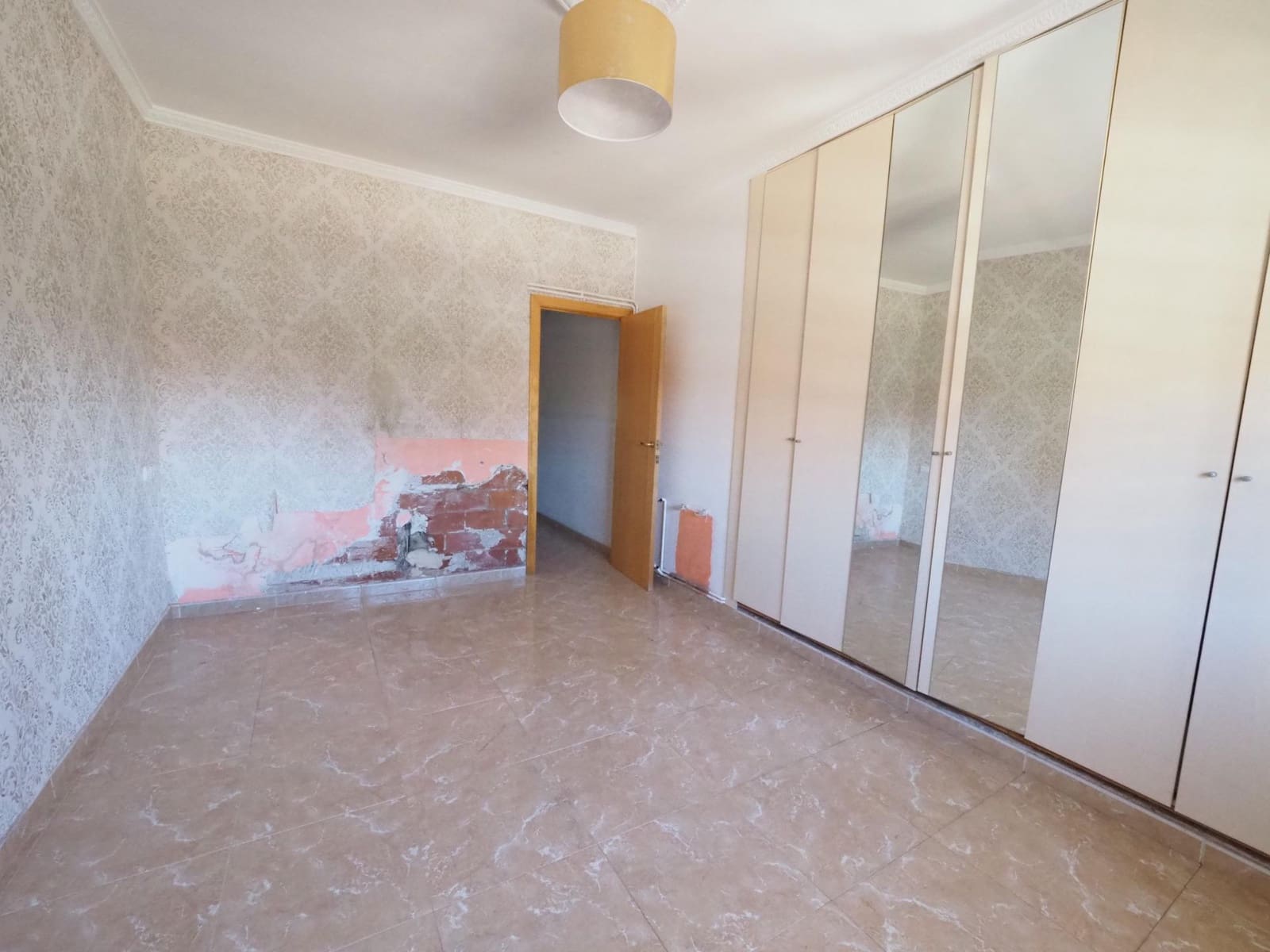 3 quarto Apartamento para venda em Gava - 299 000 € (Ref: 9908396)