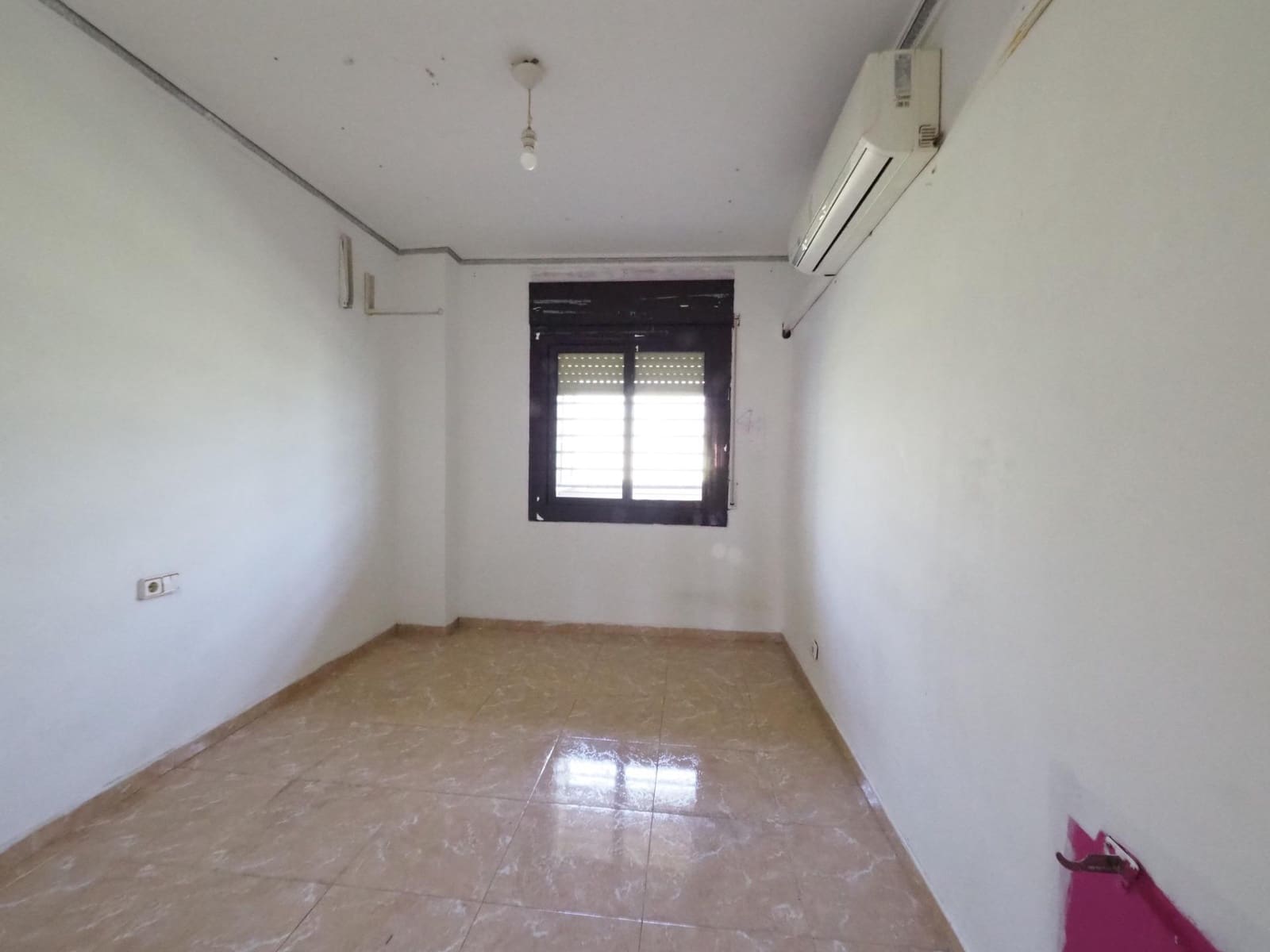 3 quarto Apartamento para venda em Gava - 299 000 € (Ref: 9908396)