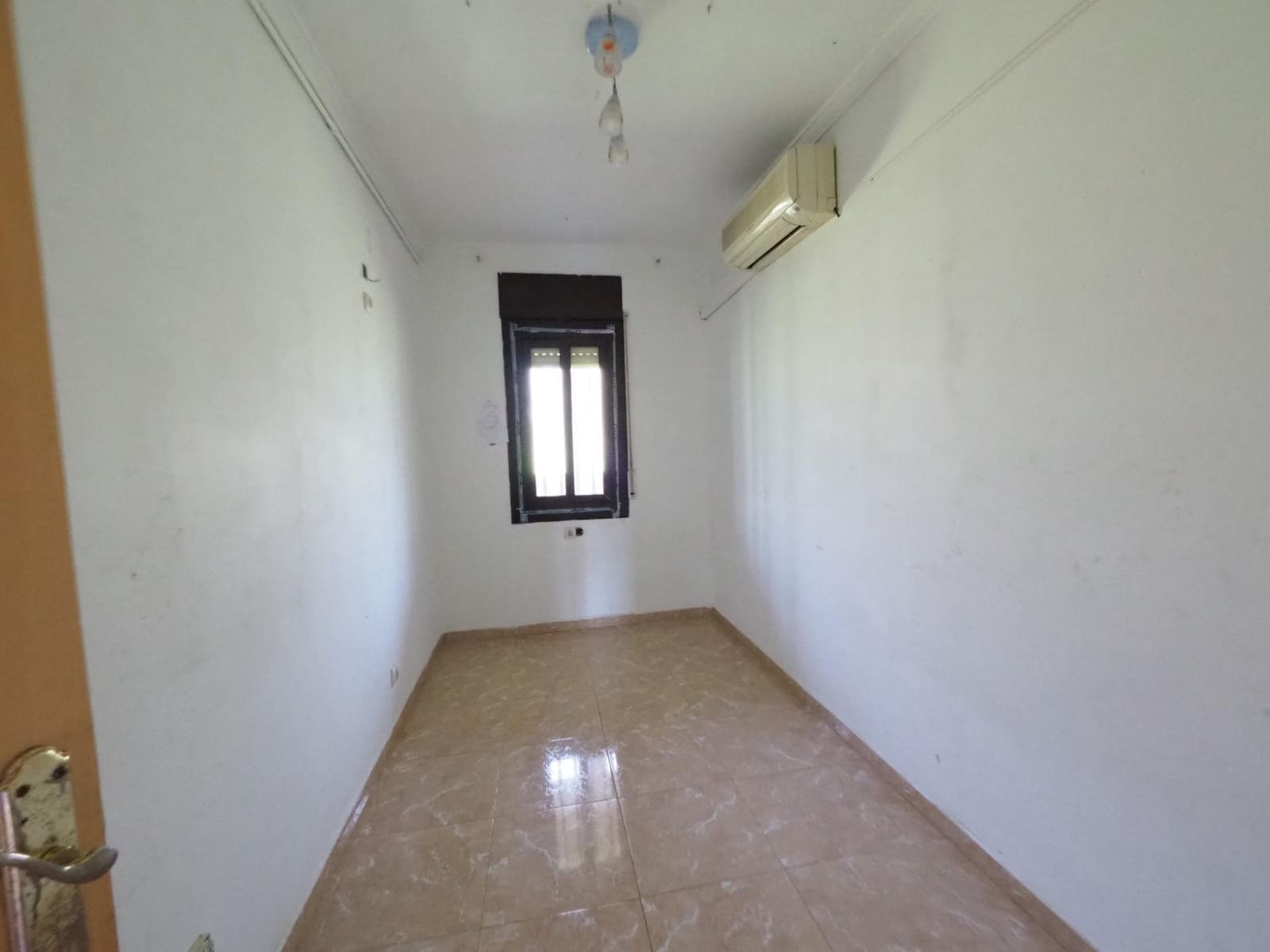 3 quarto Apartamento para venda em Gava - 299 000 € (Ref: 9908396)