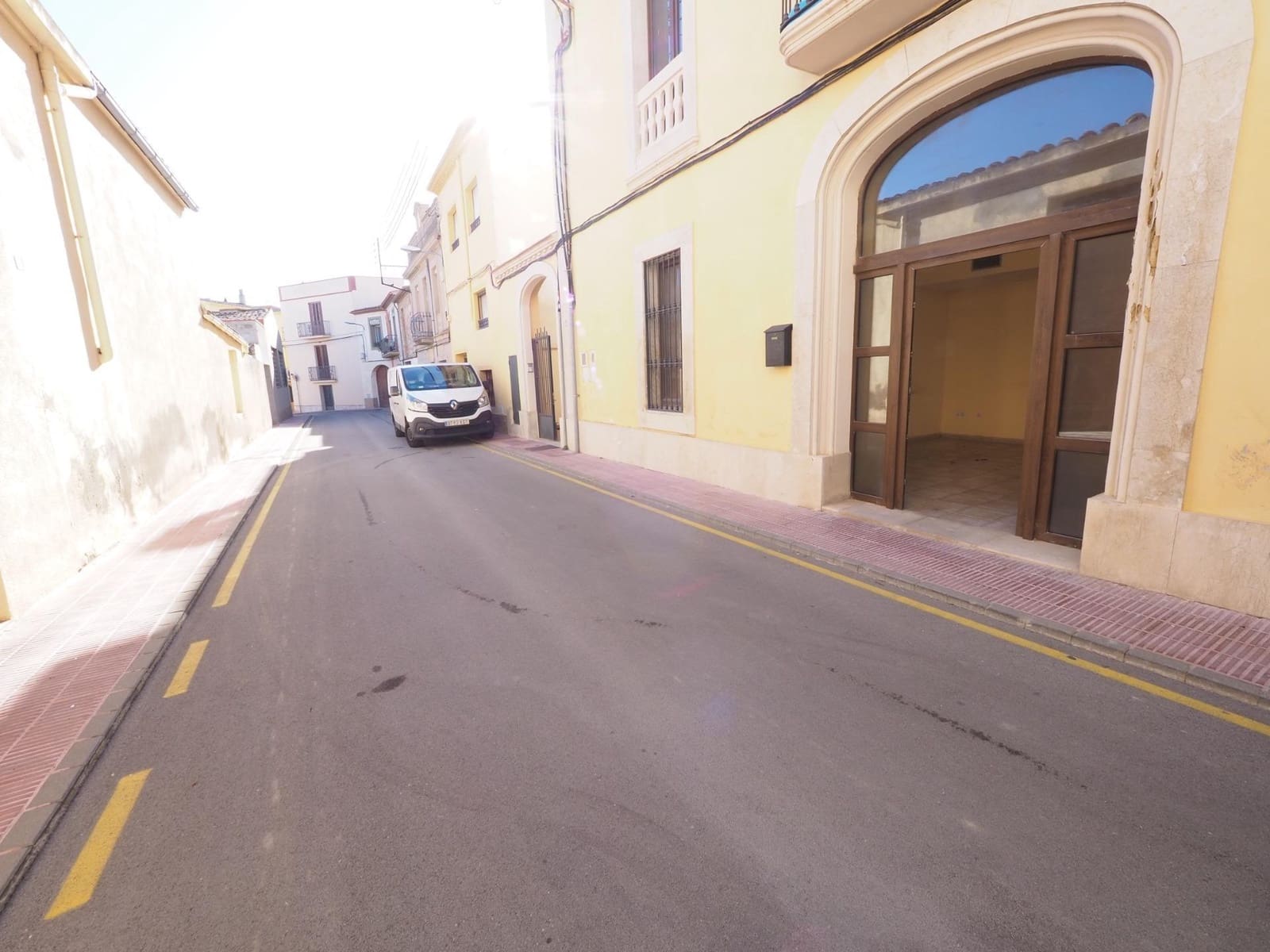 Piso de 2 habitaciones en El Pla del Penedès en venta - 97.700 € (Ref: 9908400)