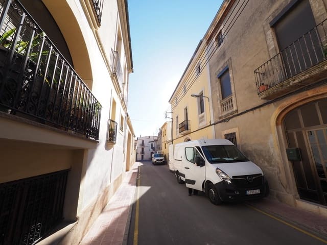 Piso de 2 habitaciones en El Pla del Penedès en venta - 97.700 € (Ref: 9908400)