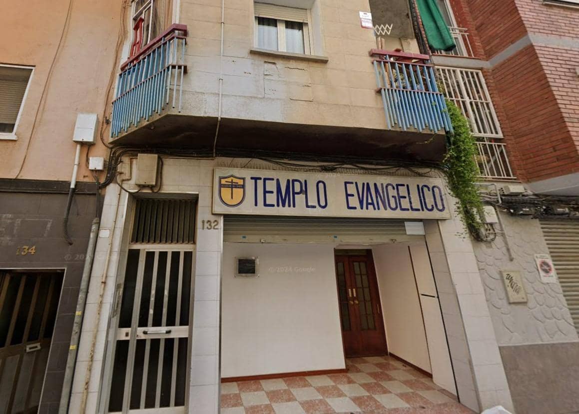 3 sypialnia Mieszkanie na sprzedaż w Santa Coloma de Gramenet - 145 000 € (Ref: 9908401)