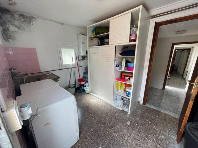7 camera da letto Villetta a Schiera in vendita in Terrassa - 267.500 € (Rif: 9908404)