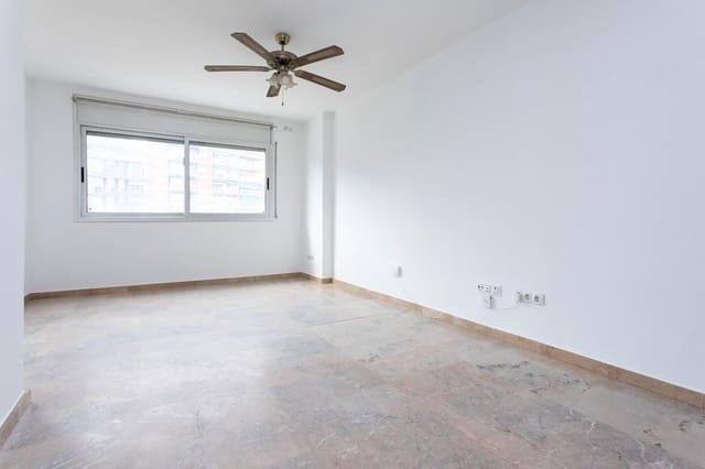 1 makuuhuone Asunto myytävänä paikassa Sabadell - 175 000 € (Ref: 9908405)