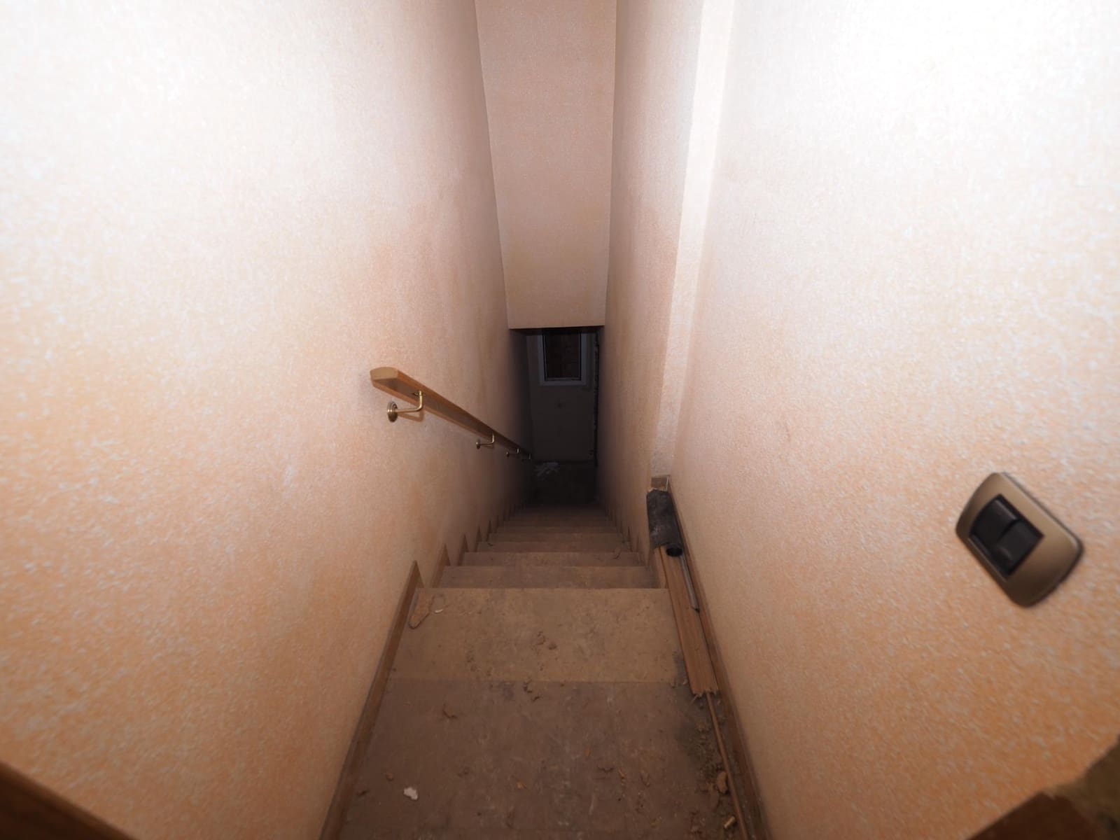 Casa de 5 habitaciones en Terrassa en venta con garaje - 450.000 € (Ref: 9908406)
