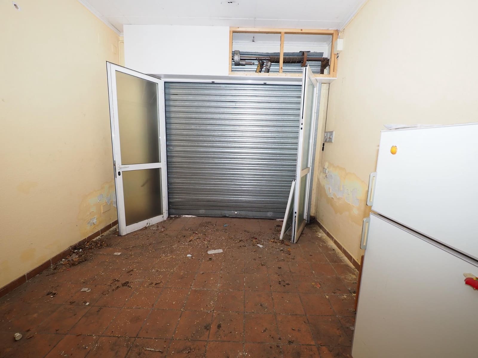 Casa de 5 habitaciones en Terrassa en venta con garaje - 450.000 € (Ref: 9908406)