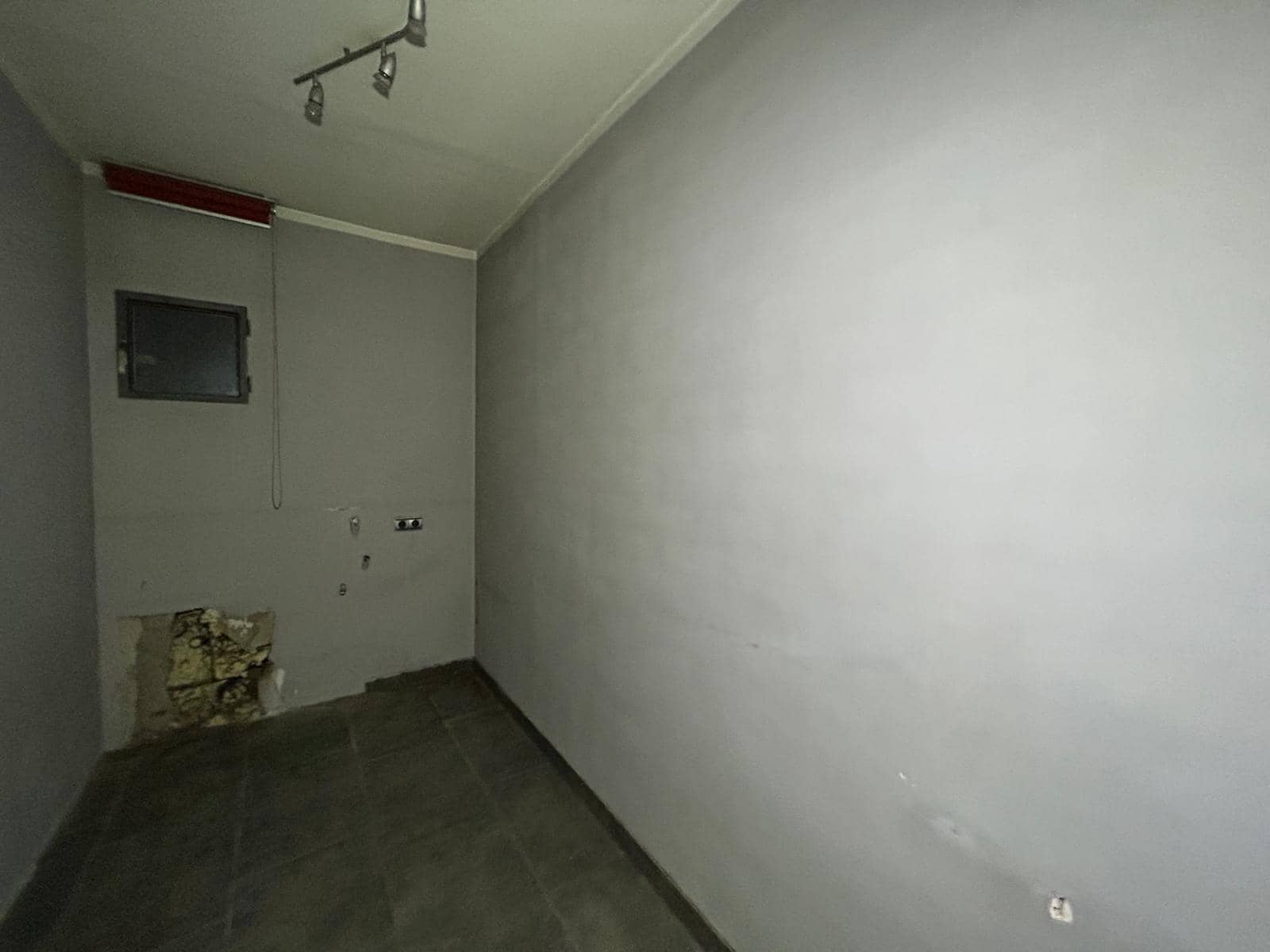 5 chambre Villa/Maison à vendre à Navarcles avec piscine garage - 249 000 € (Ref: 9908408)