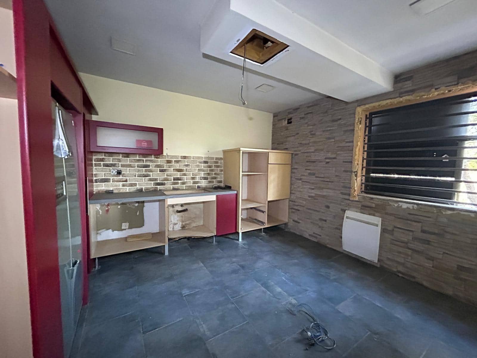 5 chambre Villa/Maison à vendre à Navarcles avec piscine garage - 249 000 € (Ref: 9908408)