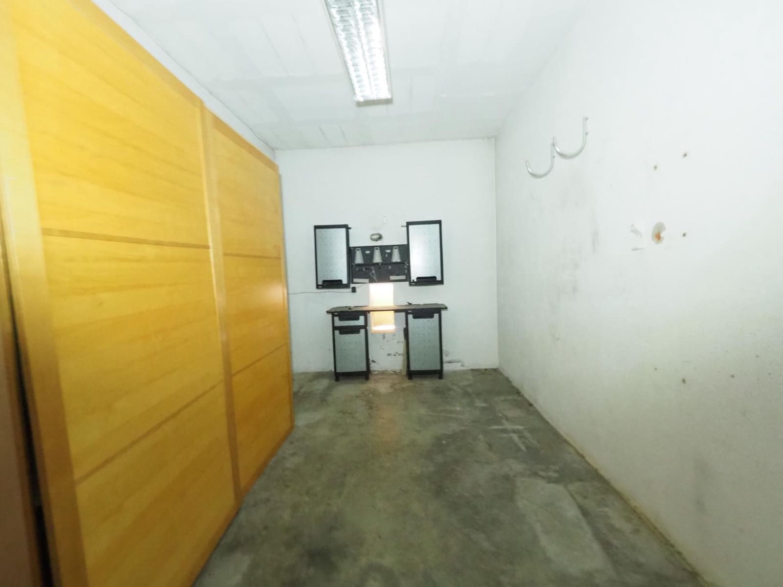 4 bedroom Terraced Villa for sale in Terrassa with garage - € 390,000 (Ref: 9908409)