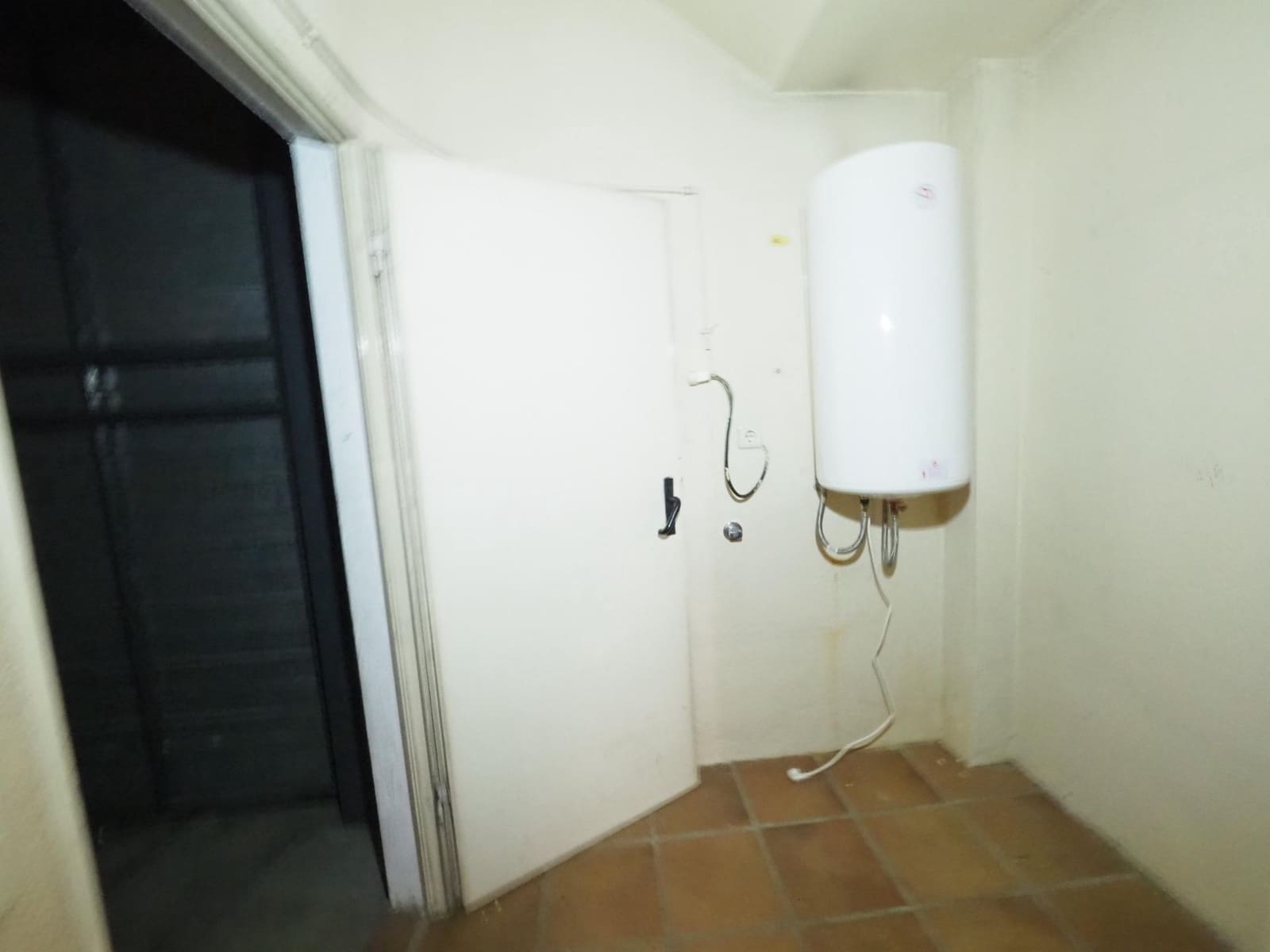 4 bedroom Terraced Villa for sale in Terrassa with garage - € 390,000 (Ref: 9908409)