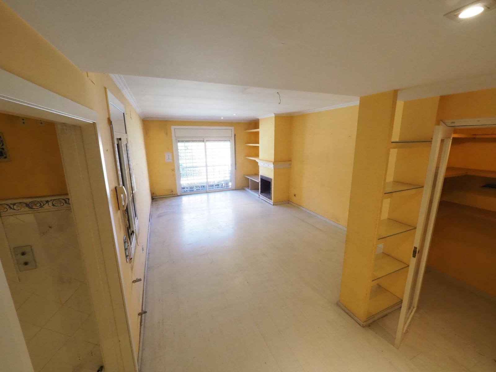 3 bedroom Terraced Villa for sale in El Prat de Llobregat with garage - € 495,000 (Ref: 9908410)