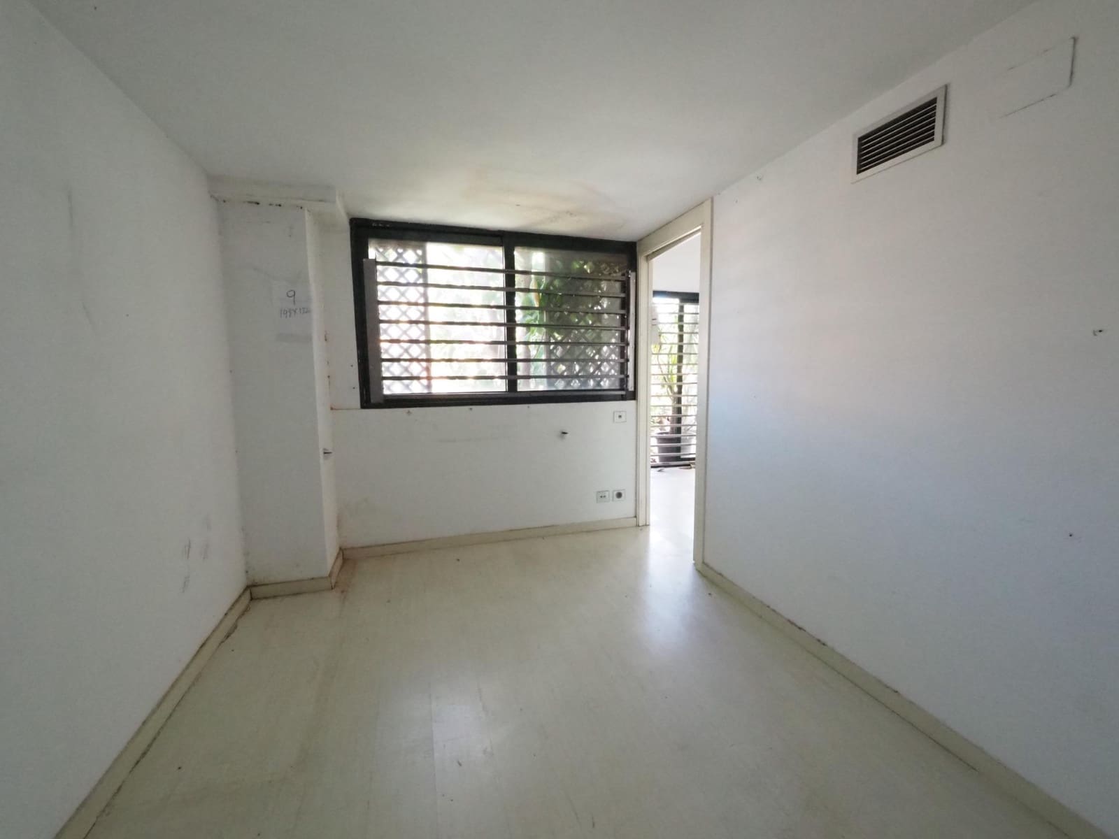 3 bedroom Terraced Villa for sale in El Prat de Llobregat with garage - € 495,000 (Ref: 9908410)