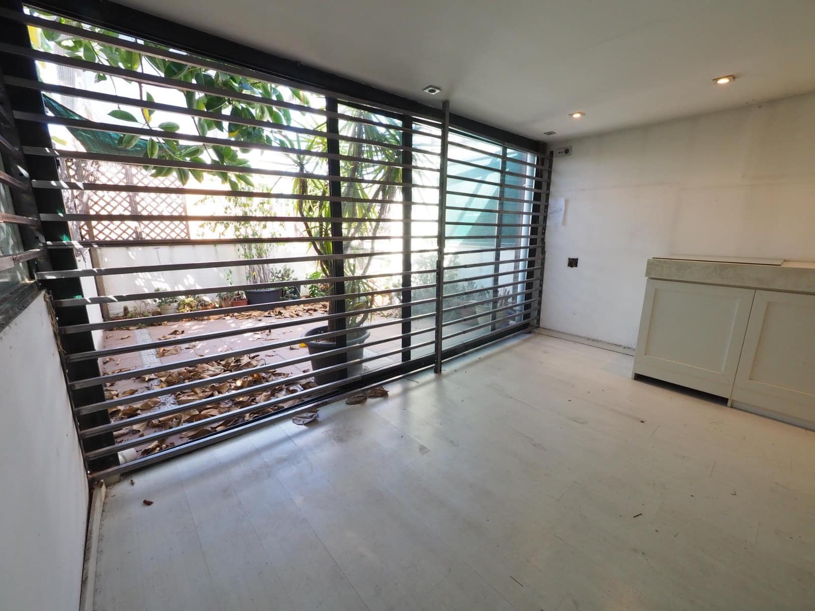 3 bedroom Terraced Villa for sale in El Prat de Llobregat with garage - € 495,000 (Ref: 9908410)