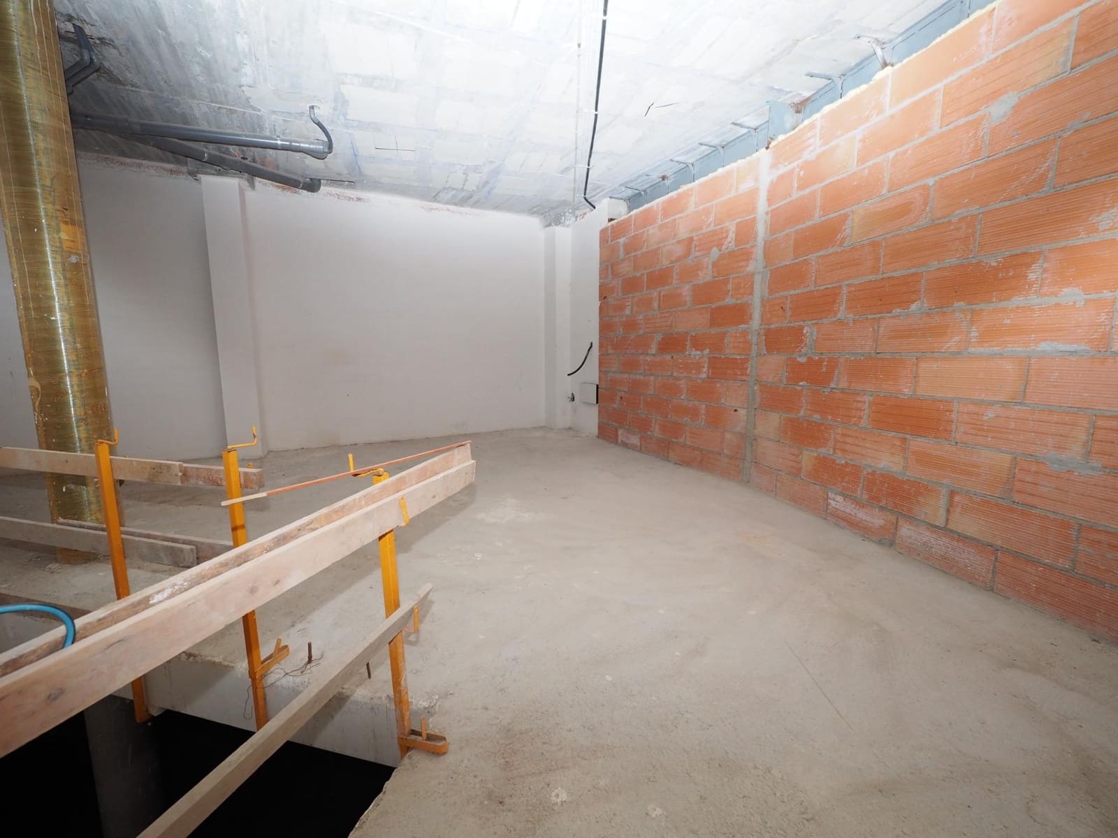 Gewerbe zu verkaufen in Igualada - 35.700 € (Ref: 9908417)
