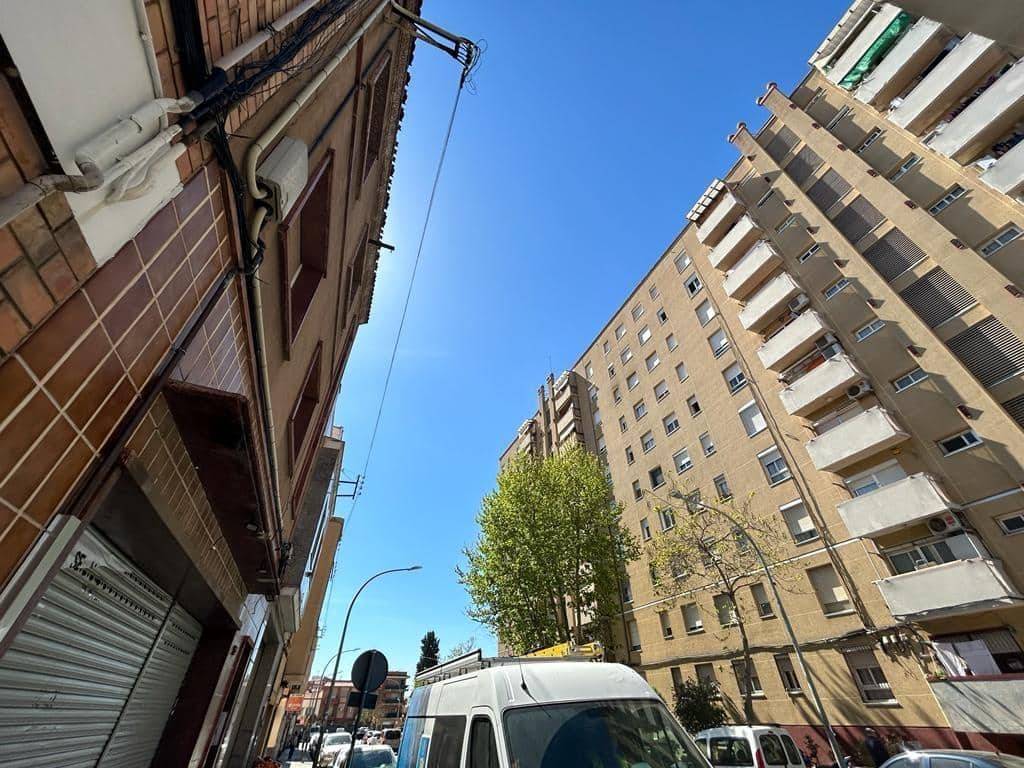 3 quarto Apartamento para venda em Sabadell - 89 000 € (Ref: 9908428)