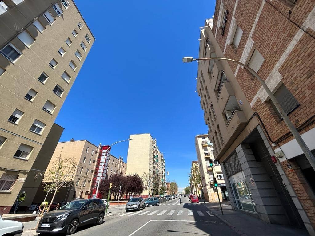 3 quarto Apartamento para venda em Sabadell - 89 000 € (Ref: 9908428)