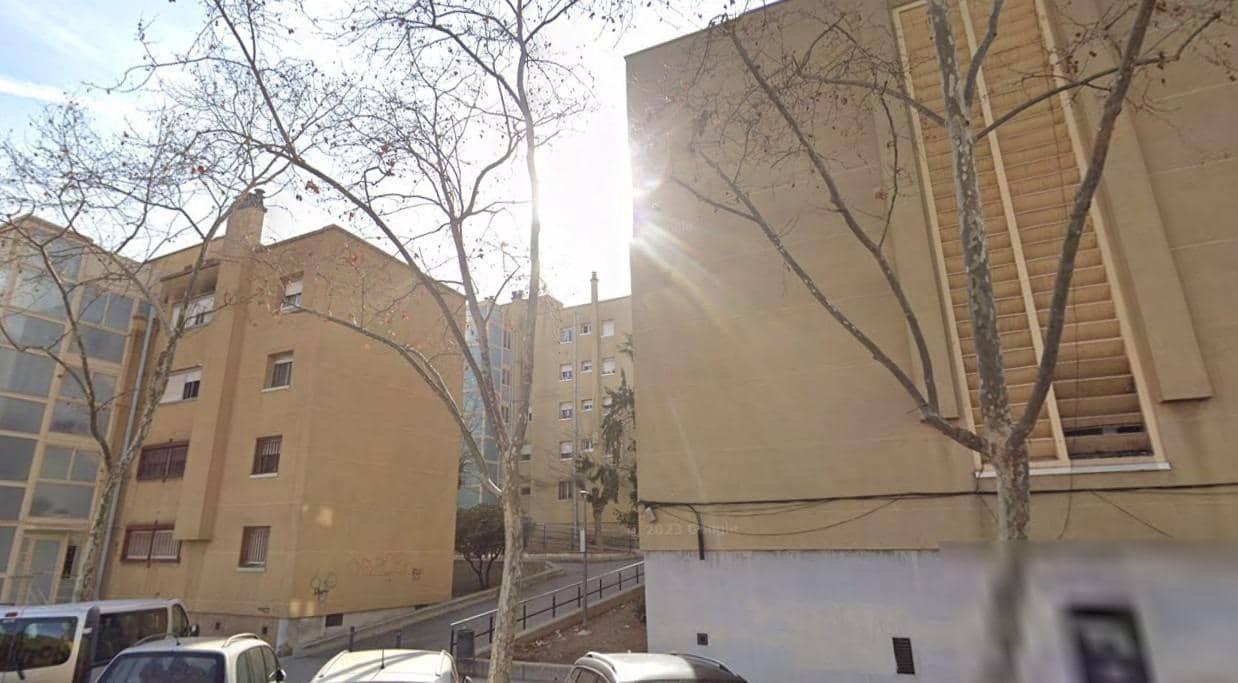 3 soverom Leilighet til salgs i Sabadell - € 130 000 (Ref: 9908429)