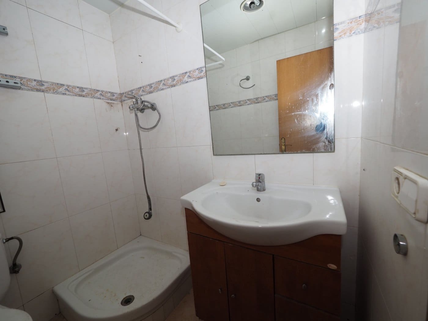 3 Zimmer Wohnung zu verkaufen in Badalona - 120.800 € (Ref: 9908434)