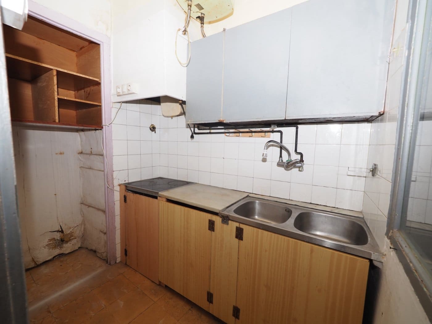 3 Zimmer Wohnung zu verkaufen in Manresa - 43.000 € (Ref: 9908439)